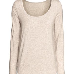 H&M MAMA Long Sleeve Nursing Top